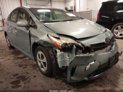 TOYOTA PRIUS 2012