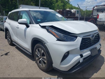 TOYOTA HIGHLANDER 2022