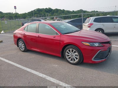 TOYOTA CAMRY 2023