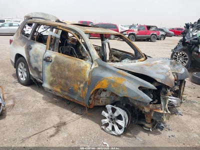 TOYOTA HIGHLANDER 2011