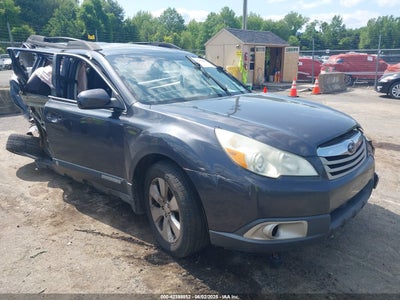SUBARU OUTBACK 2010