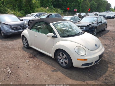 VOLKSWAGEN NEW BEETLE 2006