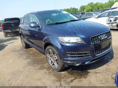 AUDI Q7 2015