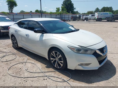 NISSAN MAXIMA 2016
