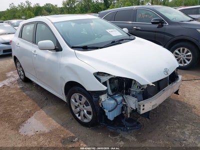 TOYOTA MATRIX 2011