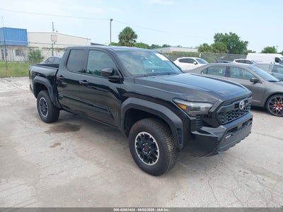 TOYOTA TACOMA 2025