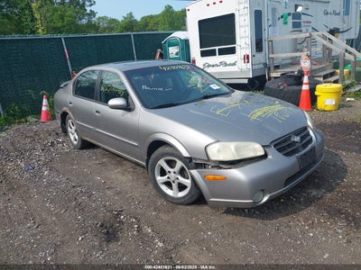 NISSAN MAXIMA 2001