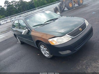 TOYOTA AVALON 2000