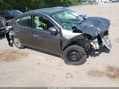 NISSAN VERSA 2019