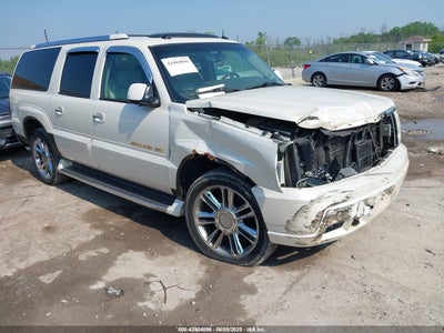 CADILLAC ESCALADE ESV 2003