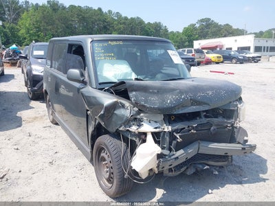 SCION XB 2005