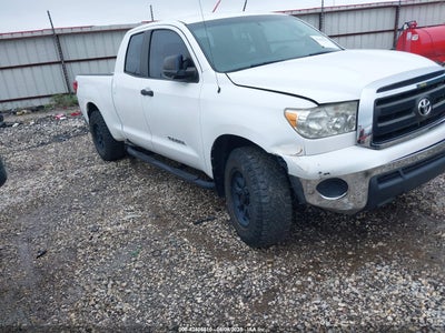 TOYOTA TUNDRA 2013