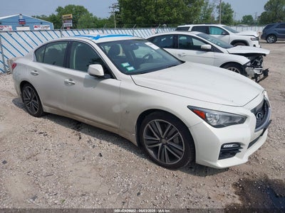 INFINITI Q50 2015