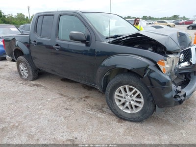 NISSAN FRONTIER 2019