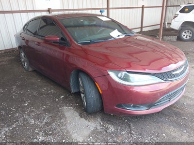 CHRYSLER 200 2015