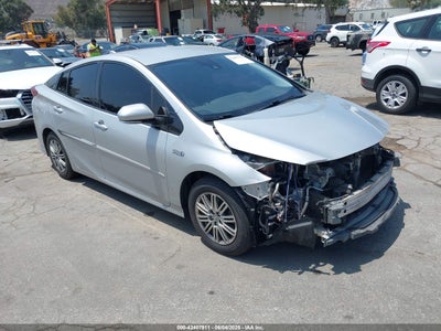 TOYOTA PRIUS PRIME 2019
