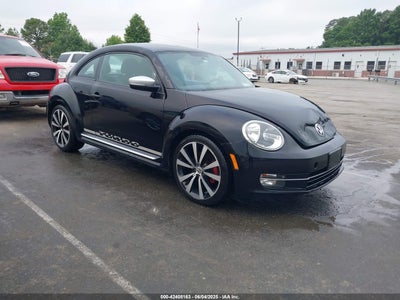 VOLKSWAGEN BEETLE 2012