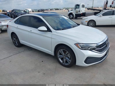VOLKSWAGEN JETTA 2024