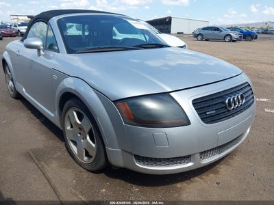 AUDI TT 2002