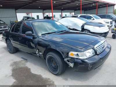 FORD CROWN VICTORIA 2004