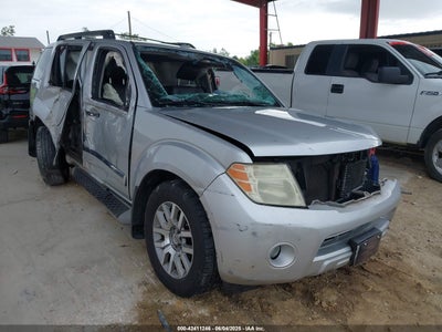 NISSAN PATHFINDER 2012