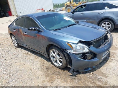 NISSAN MAXIMA 2012