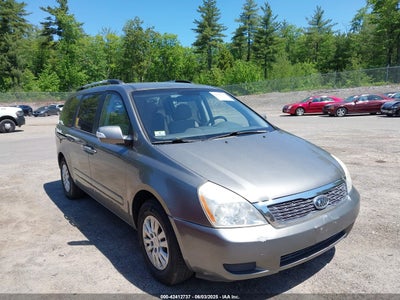 KIA SEDONA 2011