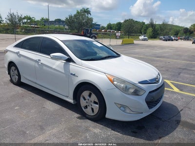 HYUNDAI SONATA HYBRID 2012