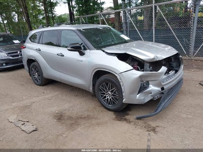 TOYOTA HIGHLANDER 2020