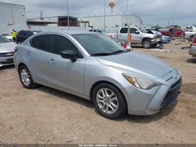 TOYOTA YARIS IA 2017