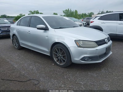 VOLKSWAGEN JETTA 2011