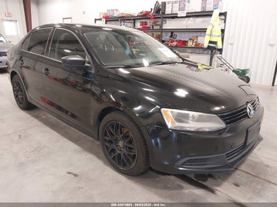 VOLKSWAGEN JETTA 2011