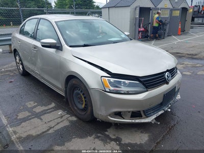 VOLKSWAGEN JETTA 2012