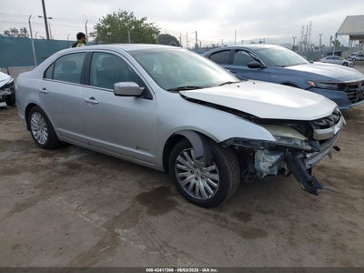 FORD FUSION HYBRID 2012