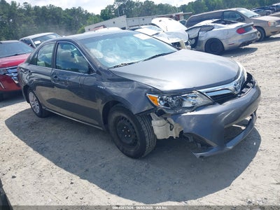 TOYOTA CAMRY HYBRID 2012