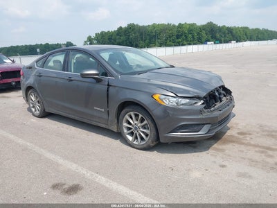 FORD FUSION HYBRID 2017