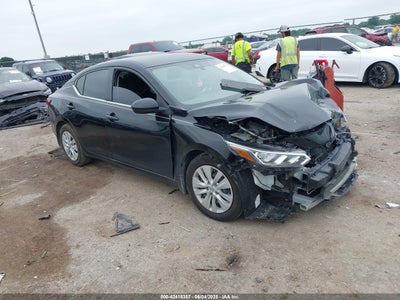 NISSAN SENTRA 2024