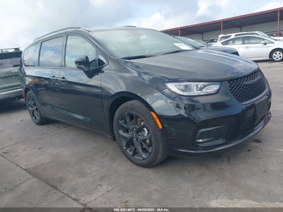 CHRYSLER PACIFICA 2025