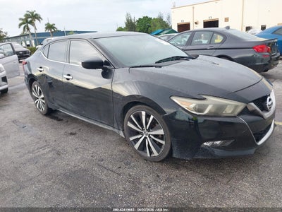 NISSAN MAXIMA 2016