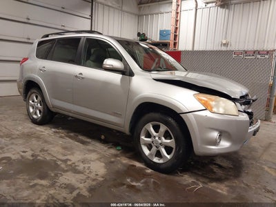 TOYOTA RAV4 2010