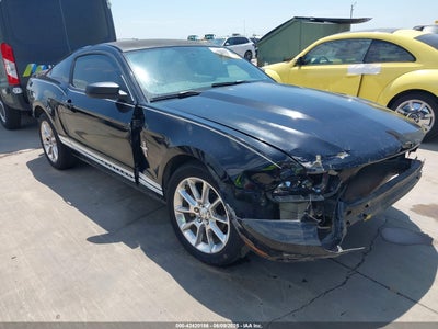 FORD MUSTANG 2010
