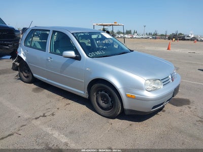 VOLKSWAGEN GOLF 2001