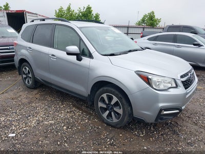 SUBARU FORESTER 2017