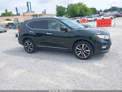 NISSAN ROGUE 2019