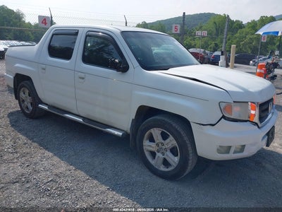 HONDA RIDGELINE 2010
