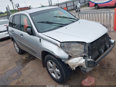 TOYOTA RAV4 2005
