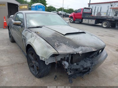 FORD MUSTANG 2011