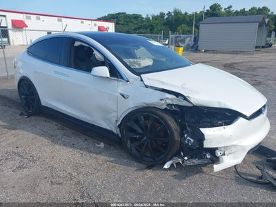 TESLA MODEL X 2021