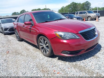 CHRYSLER 200 2014