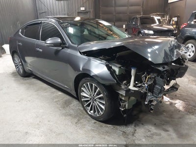 KIA CADENZA 2018